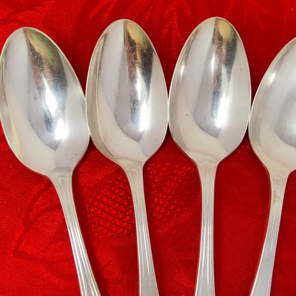 6X Tbsp Antique Rogers Bros IS Silhouette Silver Plated Table Spoons - Picture 5 of 12